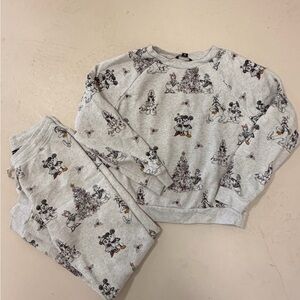 Disney Christmas sweats set